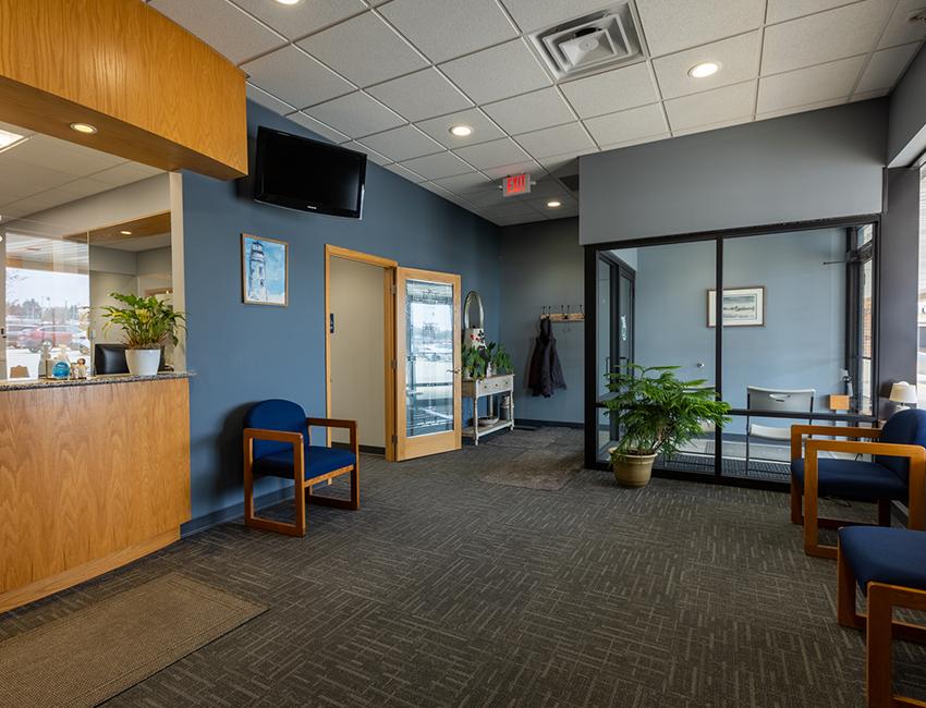 Superior Ross Dental's Waukesha dental office lobby