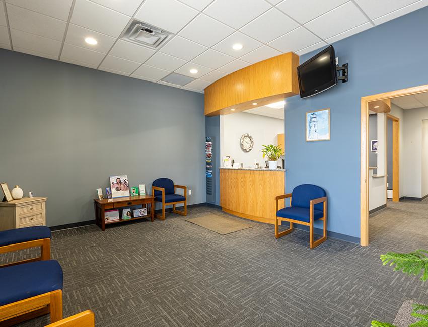 Superior Ross Dental's Waukesha dental office reception