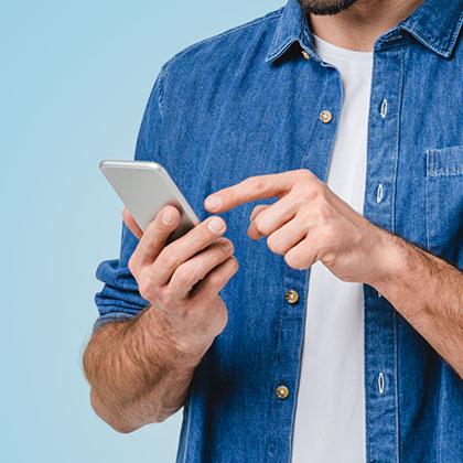 Dental patient scheduling a dentist appointment from a mobile phone